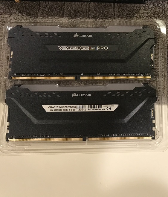 Corsair DDR4 3200 Desktop Memory